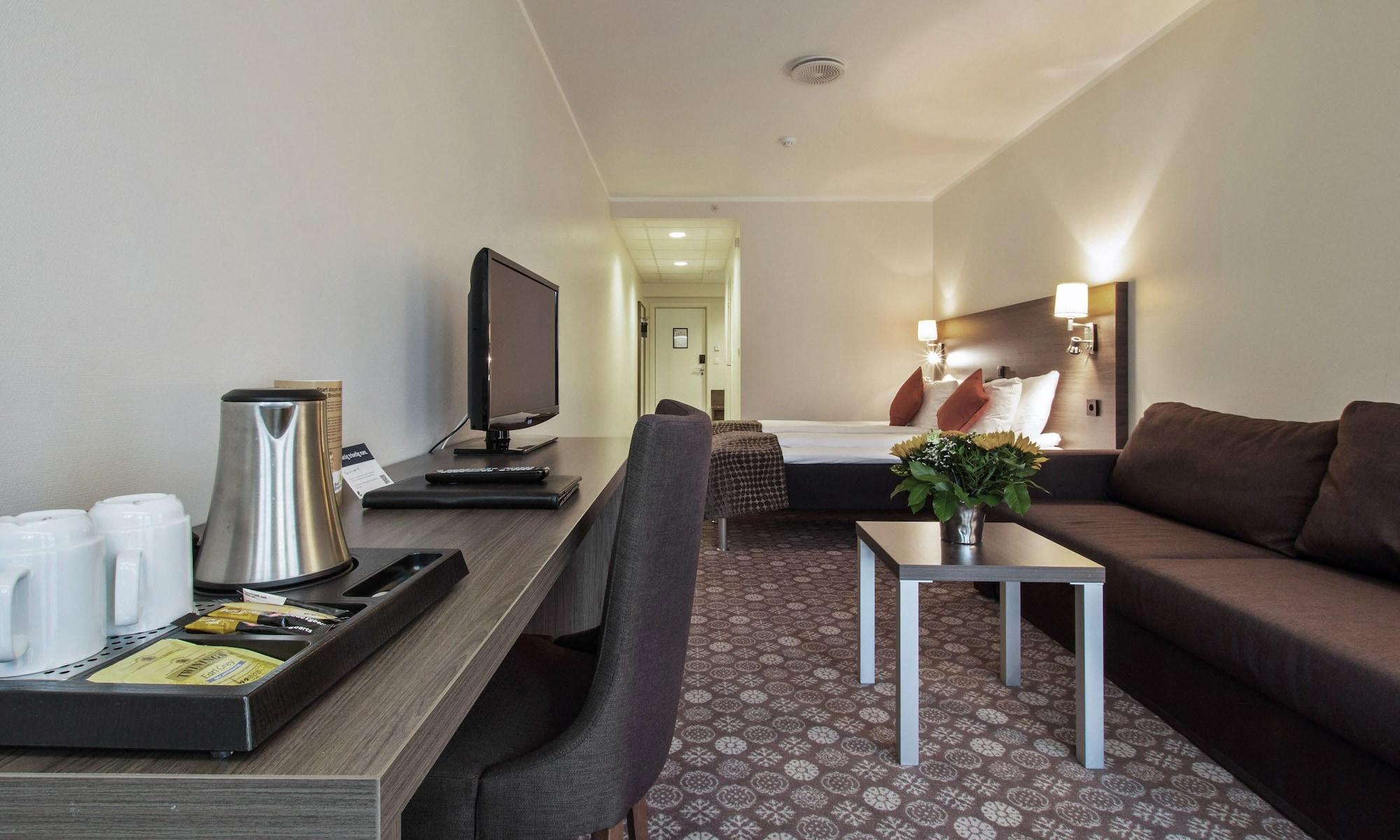Thon Partner Hotel Baronen Alesund Exterior photo