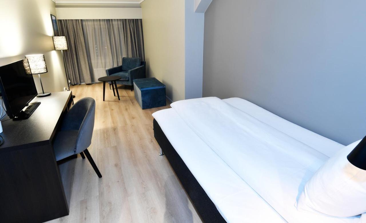 Thon Partner Hotel Baronen Alesund Exterior photo