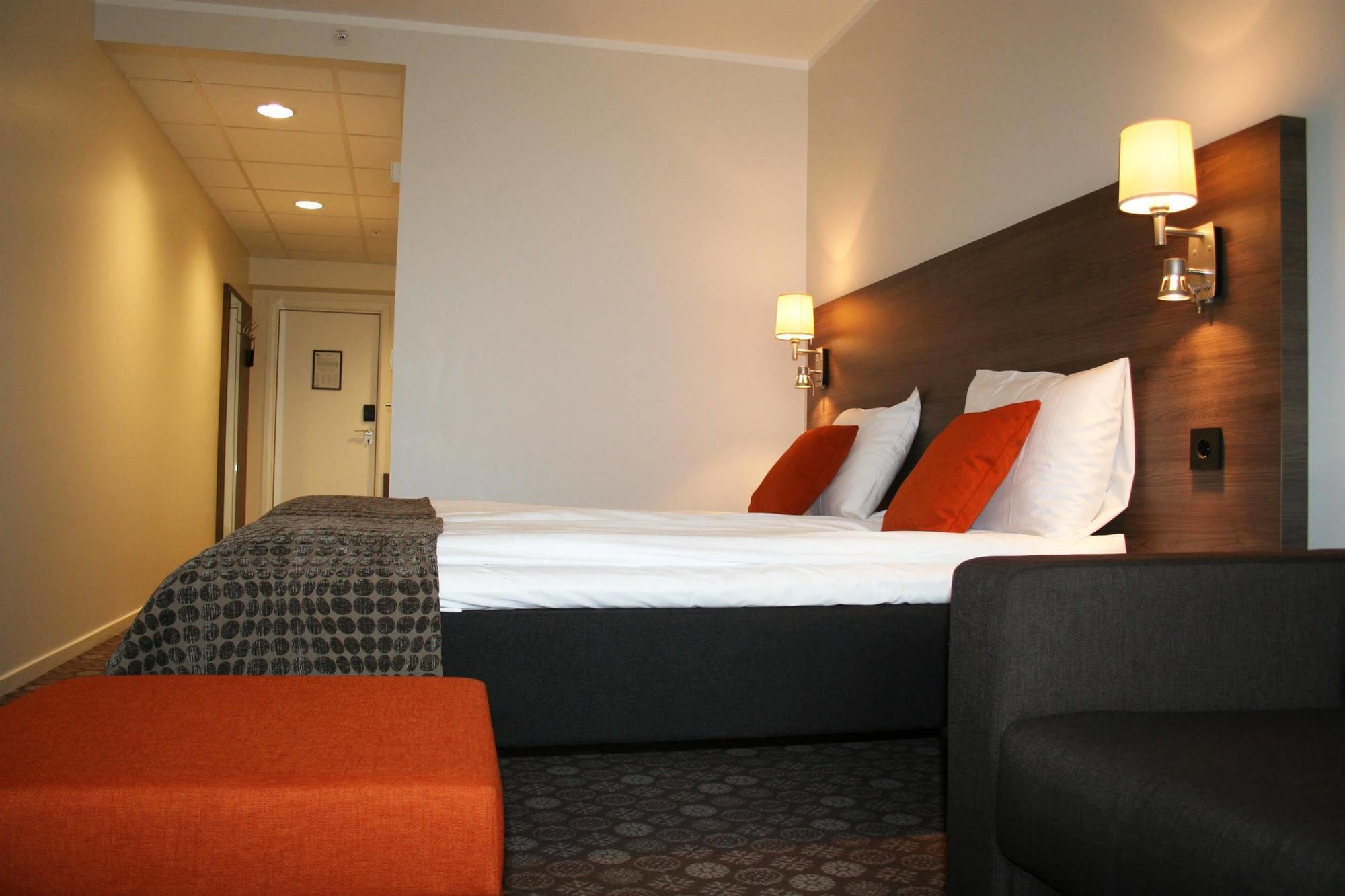Thon Partner Hotel Baronen Alesund Exterior photo