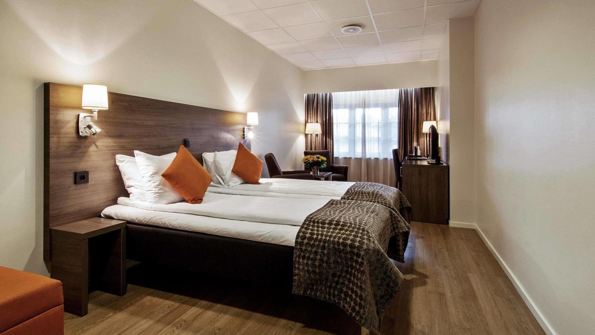 Thon Partner Hotel Baronen Alesund Exterior photo