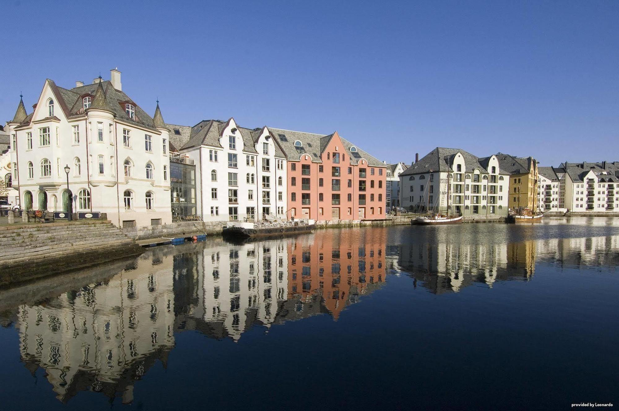 Thon Partner Hotel Baronen Alesund Exterior photo